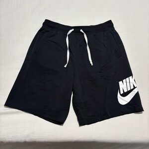 Men’s Nike Sport Essentials French Terry Alumni Sports/Casual Shorts